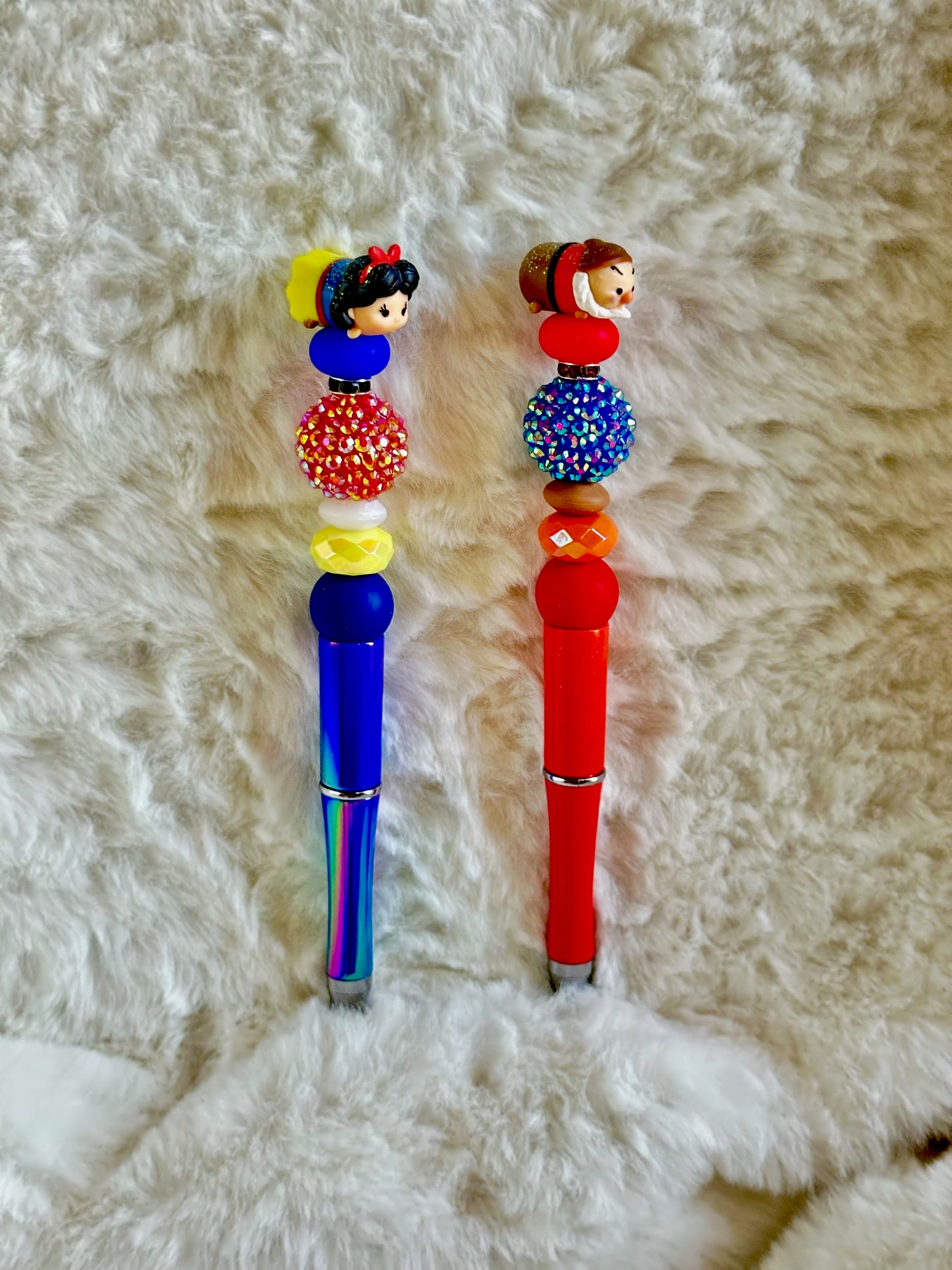 SNOW WHITE & GRUMPY PEN SET...