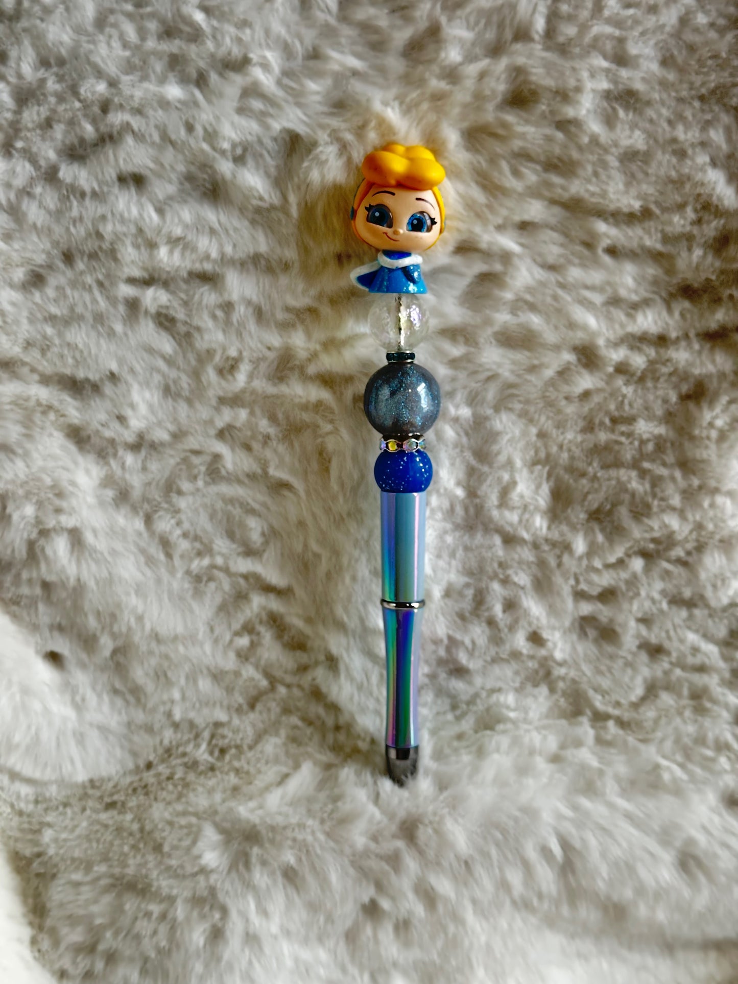 WINTER CINDERELLA PEN...
