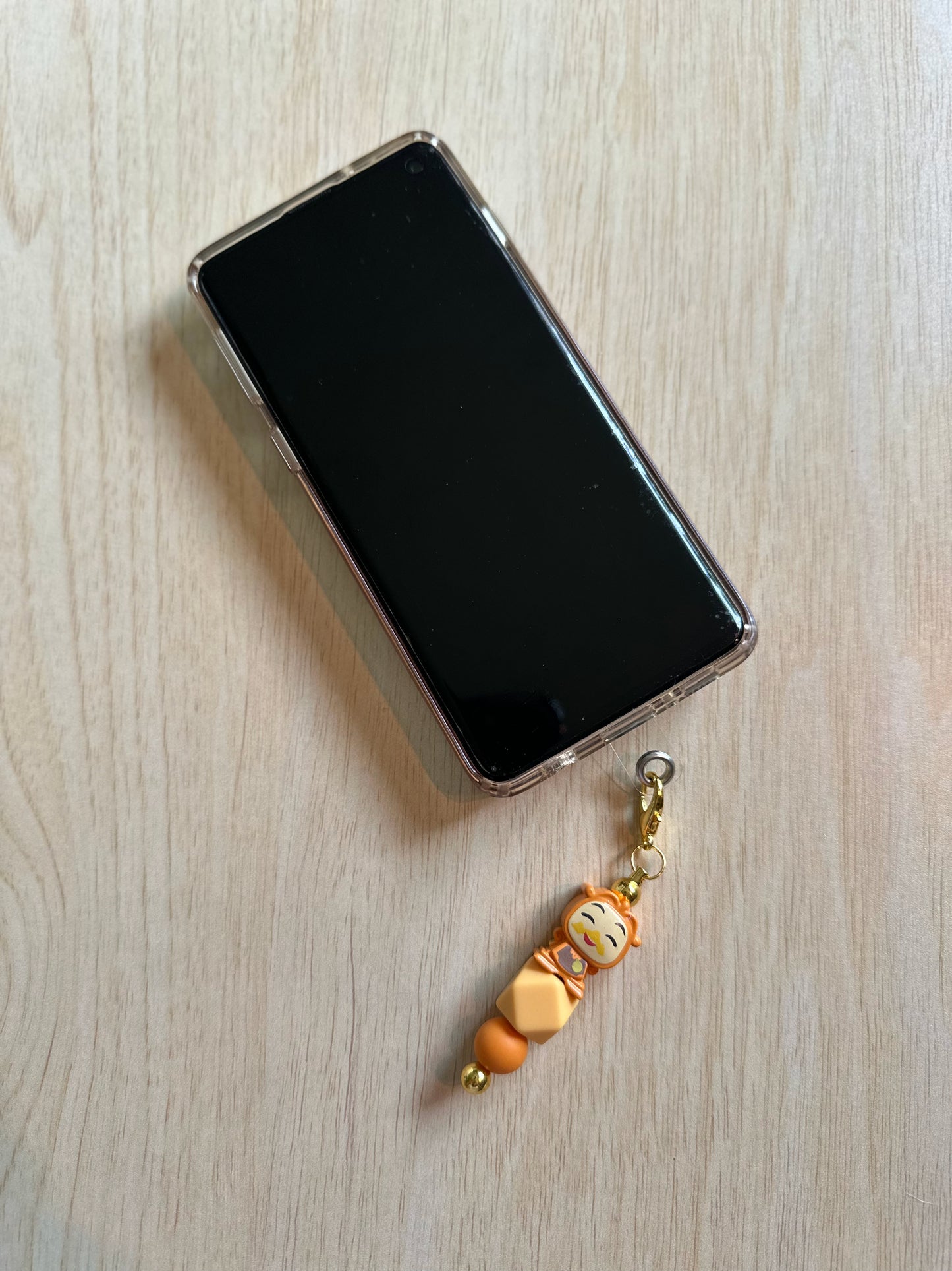 IF IT'S NOT BAROQUE PHONE CHARM...