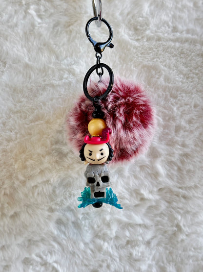 HOOK SETS A TRAP KEYCHAIN...