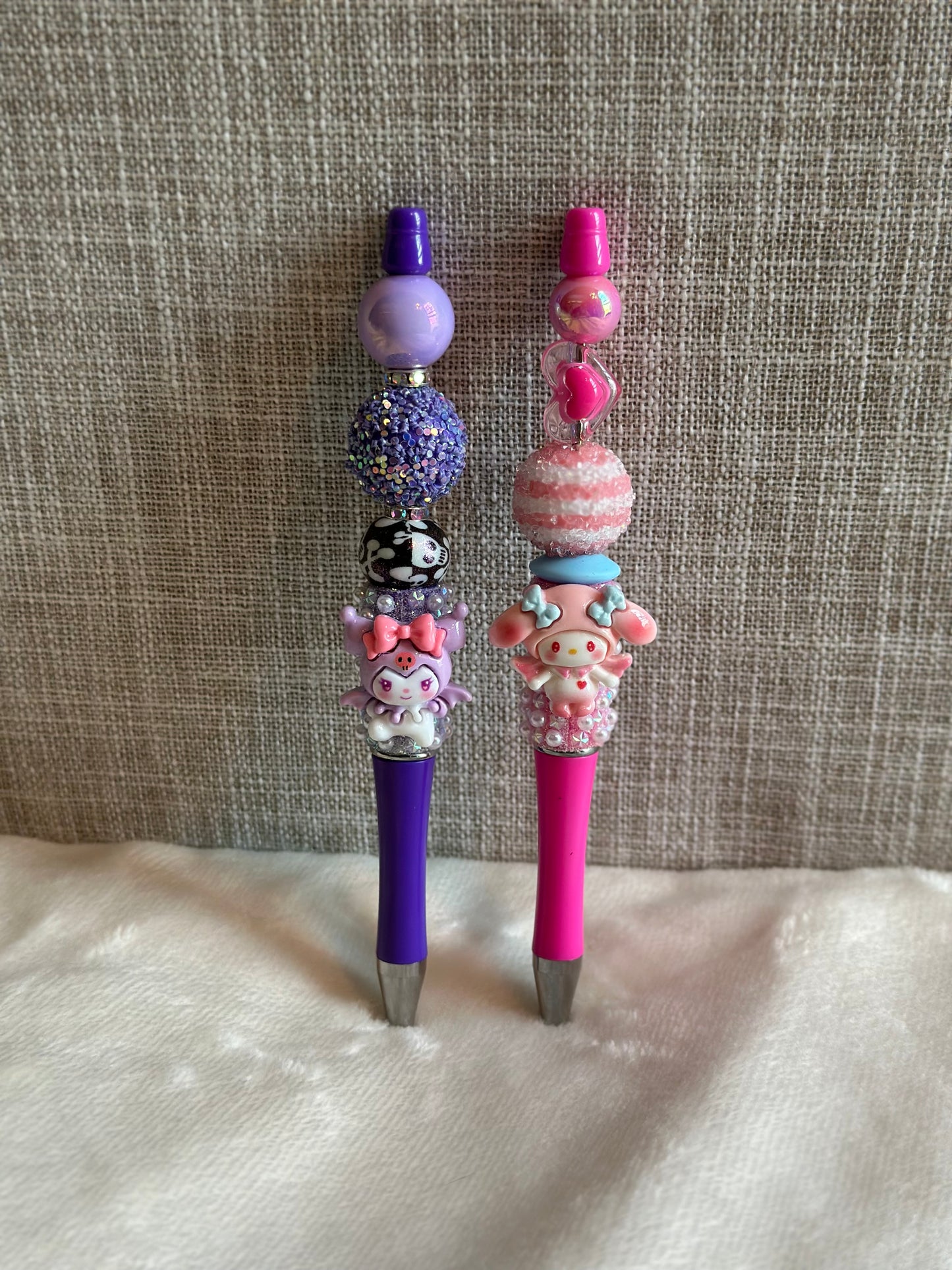 GAL PALS PEN SET...