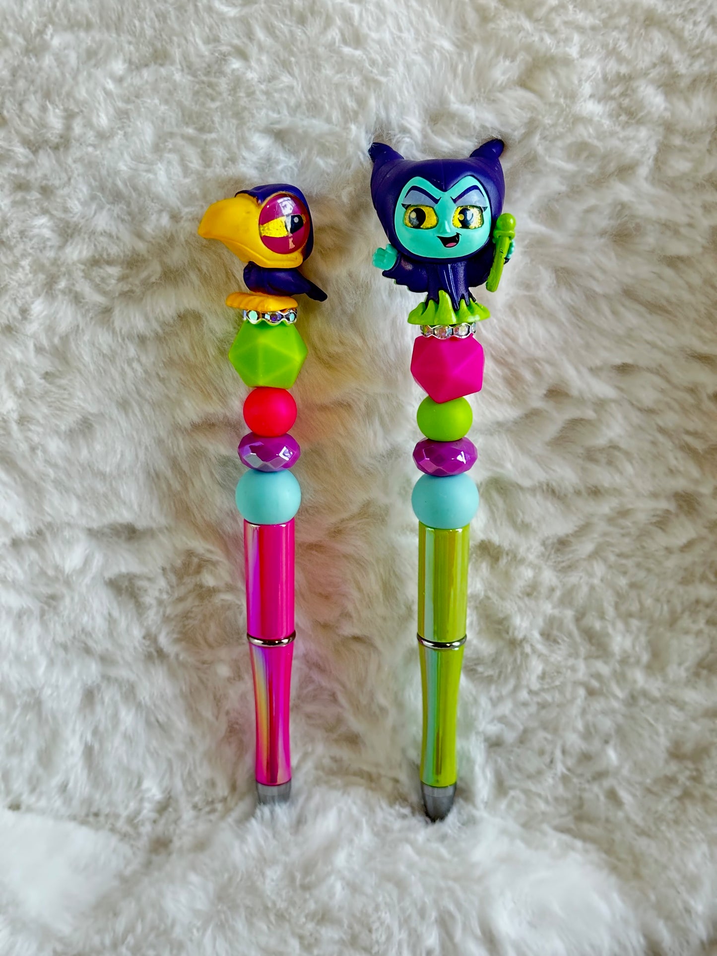 MALEFICENT AND DIAVAL PEN SET...