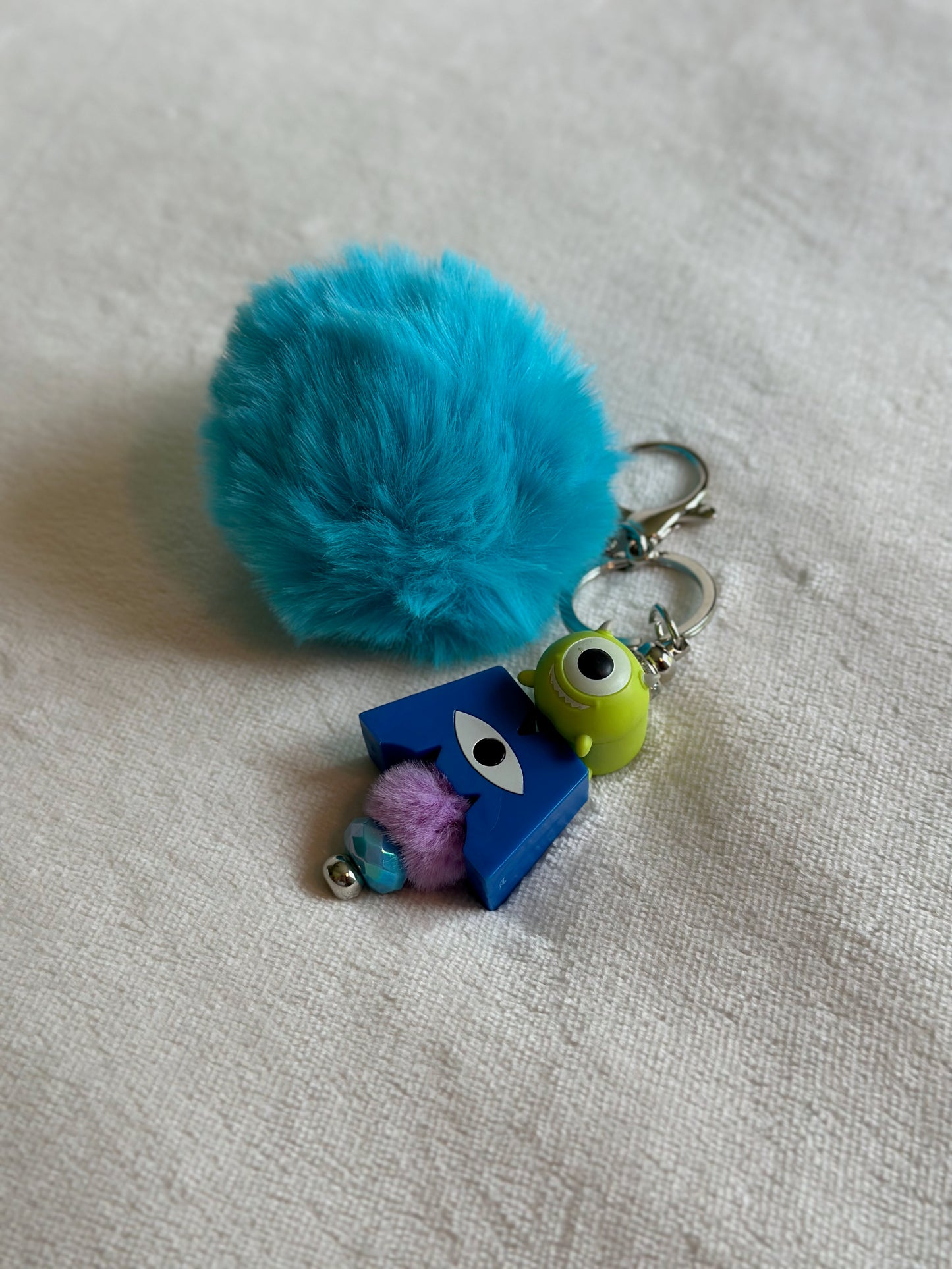 WAZOWSKI KEYCHAIN...