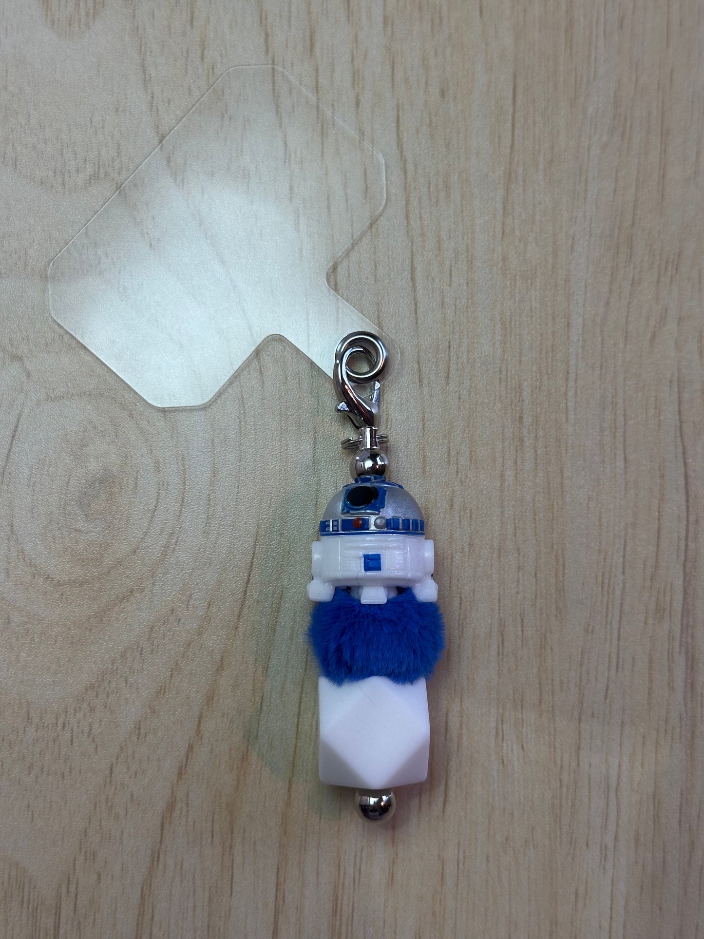 ARTOOIE PHONE CHARM...