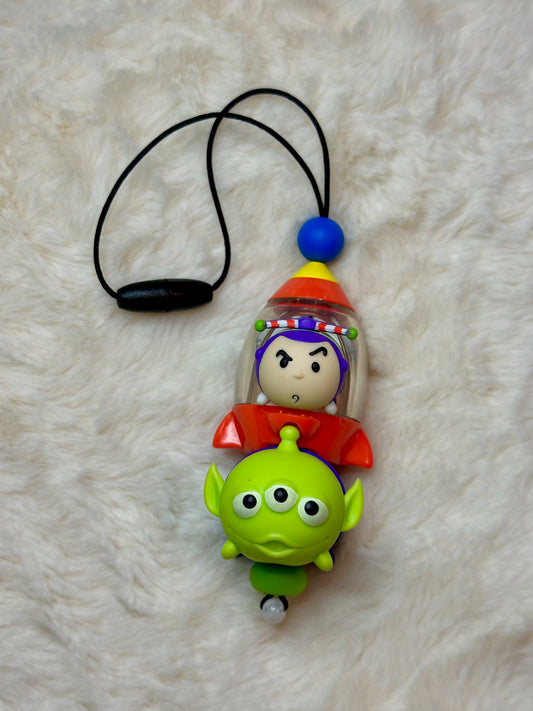 THE CLAWWW CAR CHARM...
